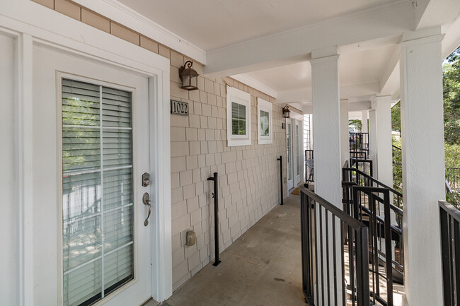 Foto del edificio - 1035 Barnett Shoals Rd