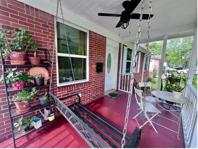 Building Photo - 4648 Cardinal Blvd