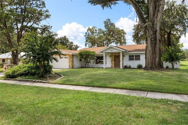 Foto del edificio - 3308 Raeford Rd