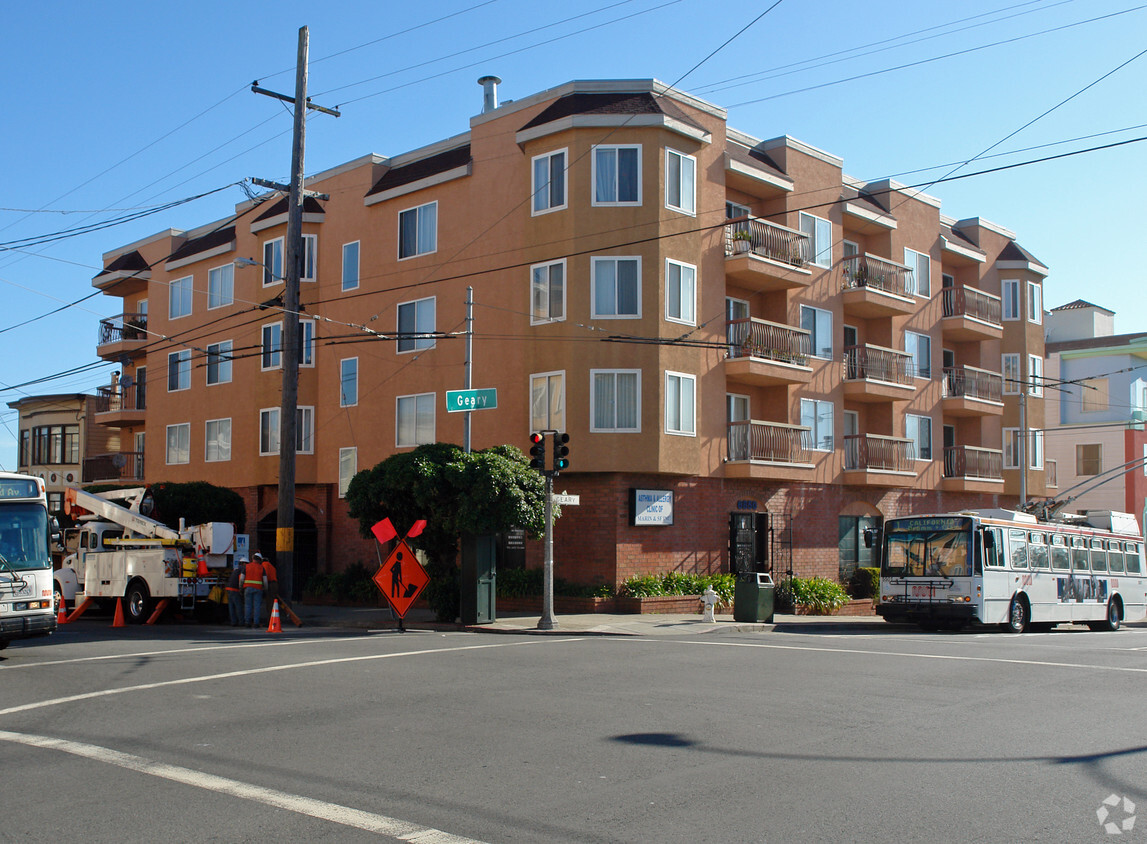 Primary Photo - 6850 Geary Blvd