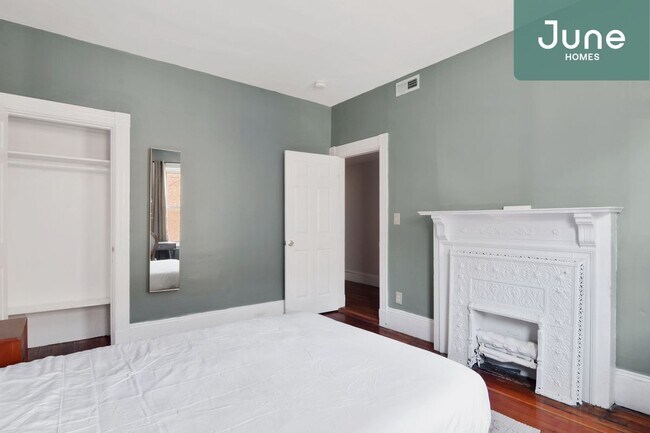 Building Photo - ROOM ONLY in 7-bed/2.0-bath Home