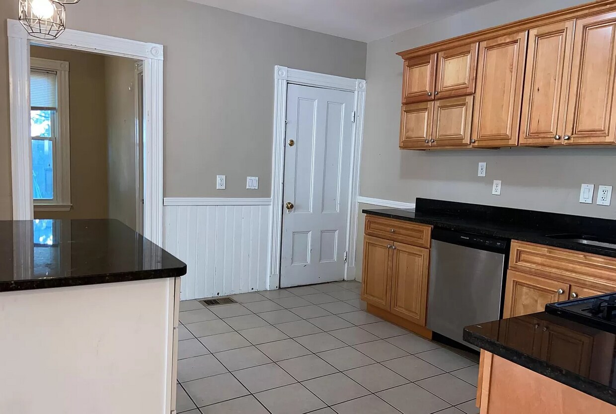 11 Sachem St, Boston, MA 02120 Apartments in Boston, MA