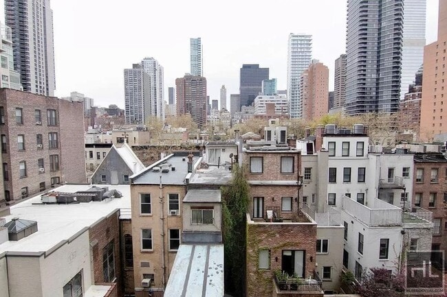 Building Photo - EAST 63 STREET