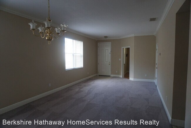 Building Photo - 4 br, 2 bath House - 1255 Greenley Ave,
