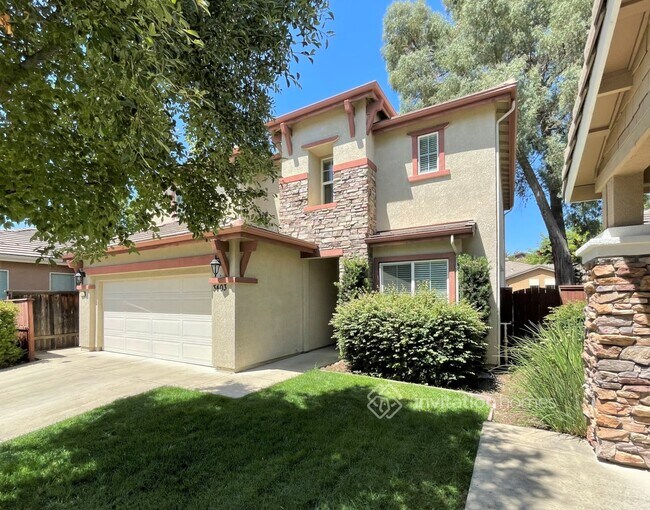 Building Photo - 3403 Kensington Ct