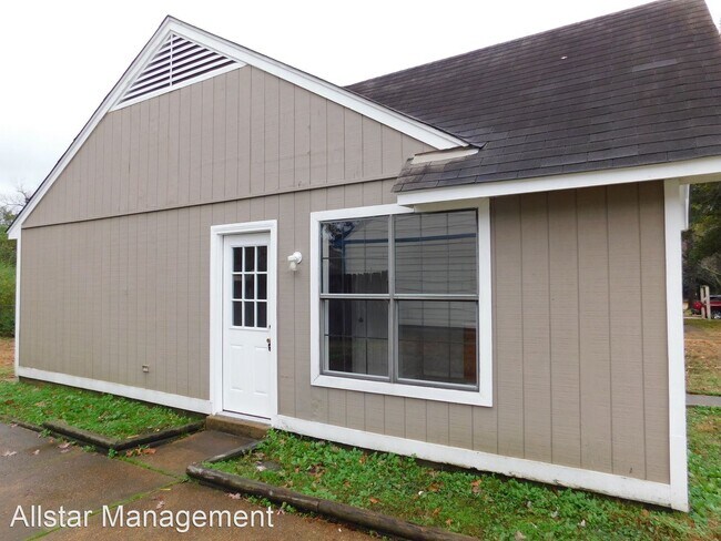 Building Photo - 3 br, 2 bath House - 6630 Gatewood Cir