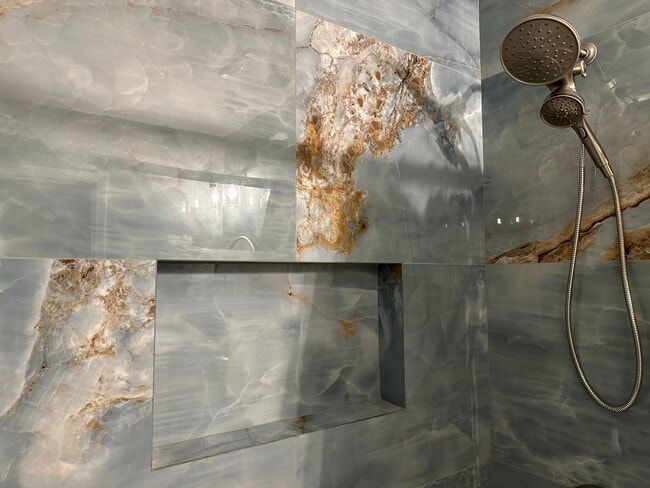 Photo - 128 Woodberry Ct House