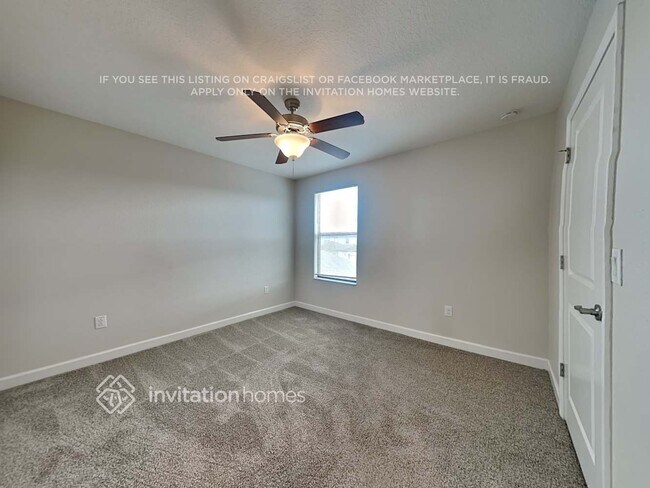 Foto del edificio - 28432 Pleasant Bay Lp