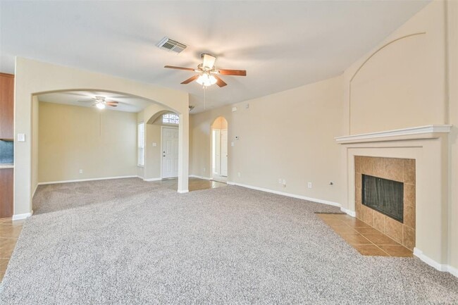 Building Photo - 15442 Lady Shery Ln