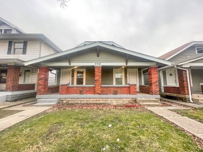 Photo - 712-712 N Bosart Ave Apartment