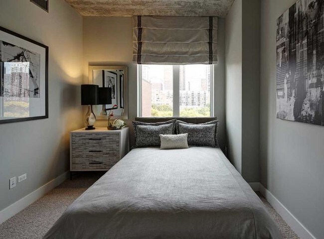 Foto del edificio - 867 N Clark St