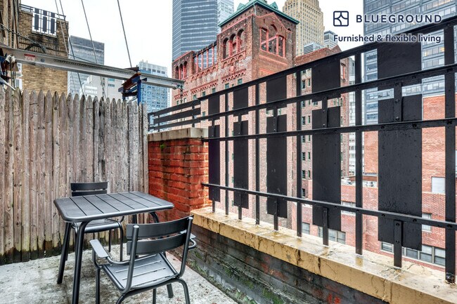 Foto del edificio - 150 E 39th St