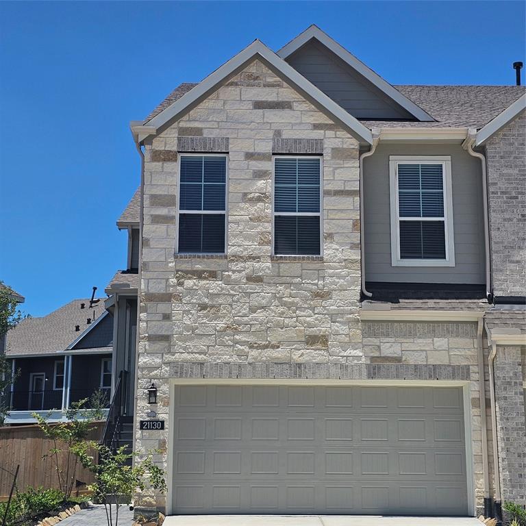 Primary Photo - 21130 Medina River Dr