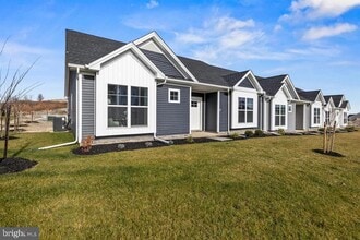 Building Photo - 137 Coastal Dr