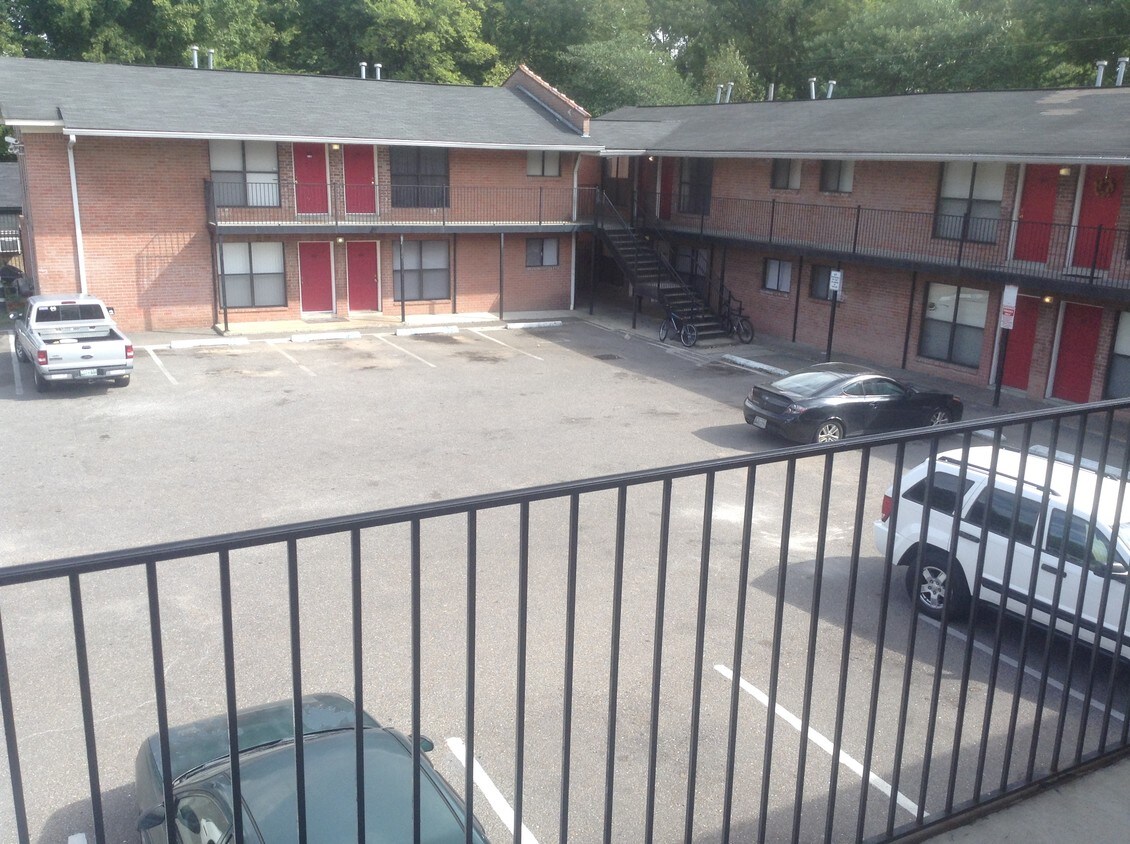 Primary Photo - 1141 Severson Ave