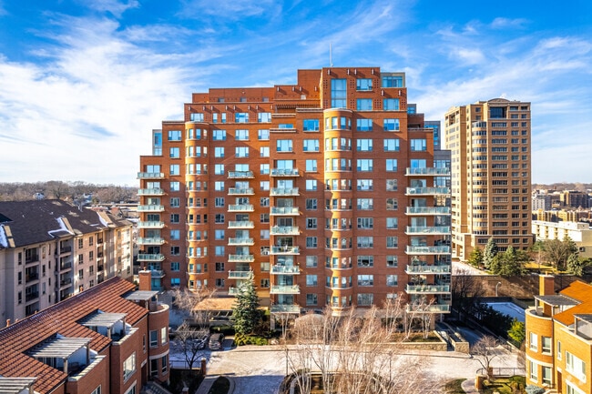 Building Photo - Kirkwood Circle