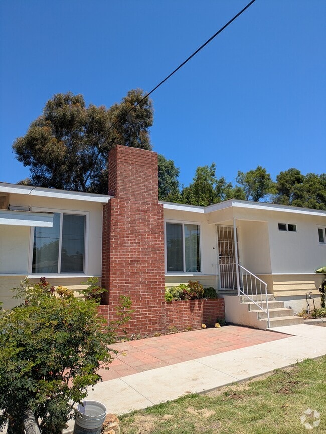 Building Photo - 938 Tiger Tail Rd