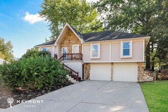 Building Photo - 912 NW 41 St