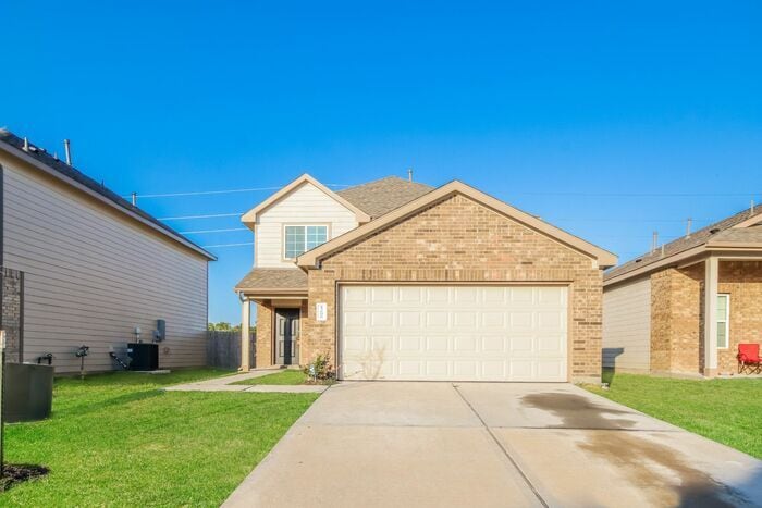 Primary Photo - 23698 Goodfellow Dr