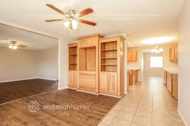 Foto del edificio - 2525 E Libby St