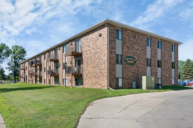 Building Photo - Greenfield Apartments
