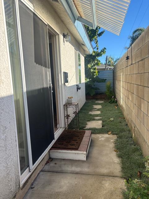 entrance - 3058 Murray Ln