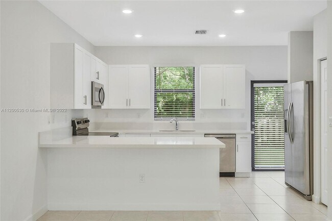 Foto del edificio - 1640 SW 29th St