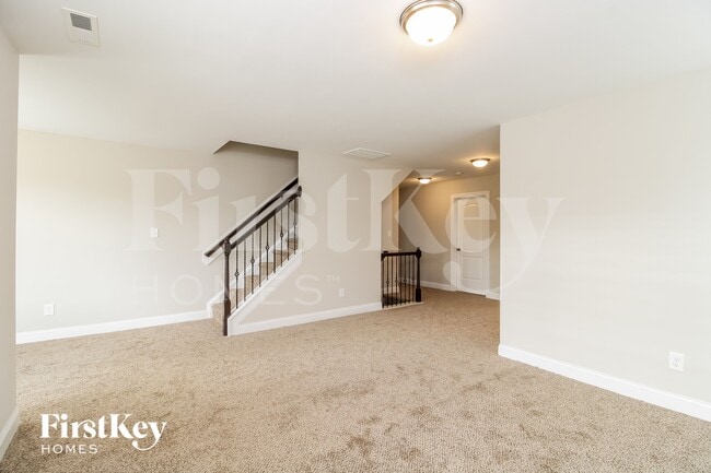 Foto del edificio - 2207 Talon Dr