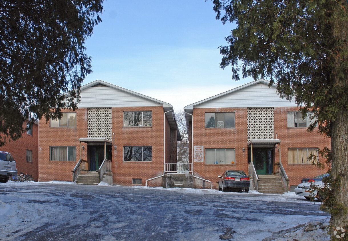 Concourse Plaza Apartments in State College, PA