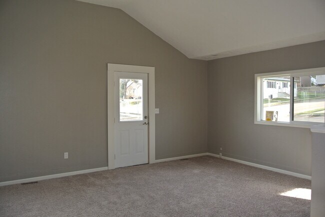 Foto del edificio - 2 Bedroom House!