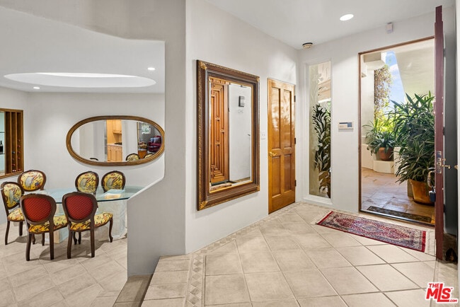 Foto del edificio - 15500 Sunset Blvd