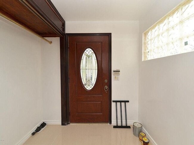 Building Photo - 190 Targee St, Staten Island, NY 10304