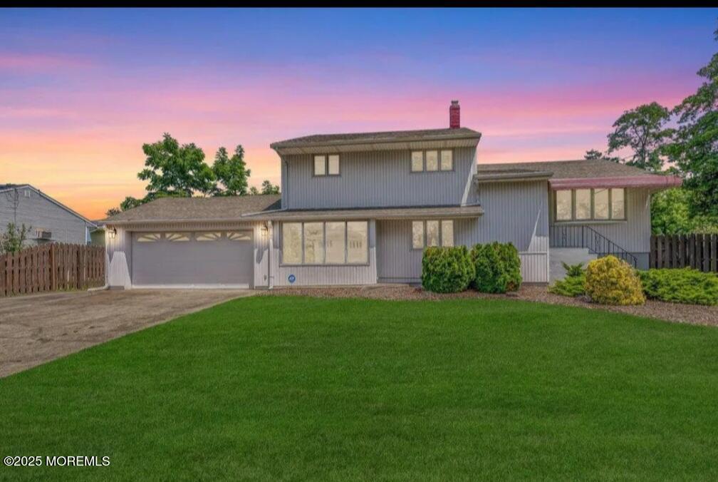 Primary Photo - 4 Coral Way