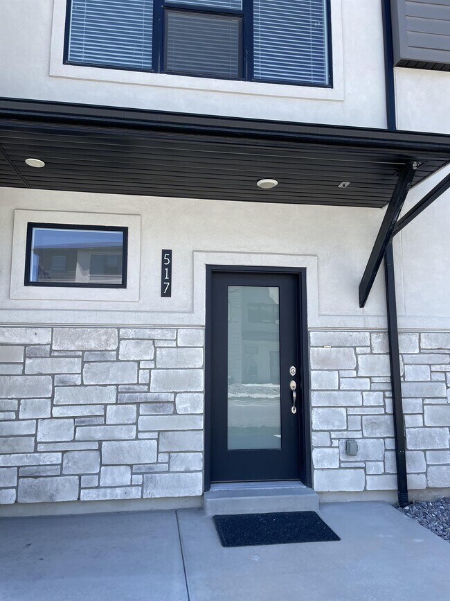 Building Photo - 517 S 1080 W