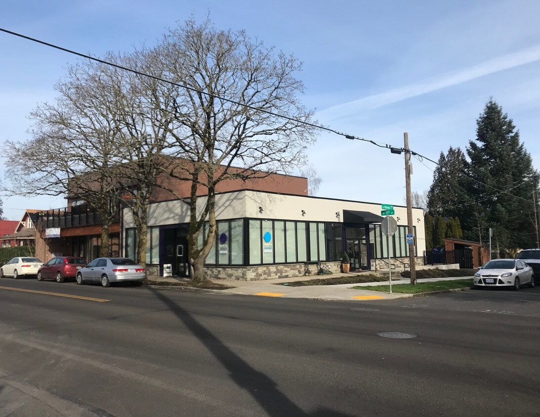 Foto del edificio - 8628 SE 17th Ave