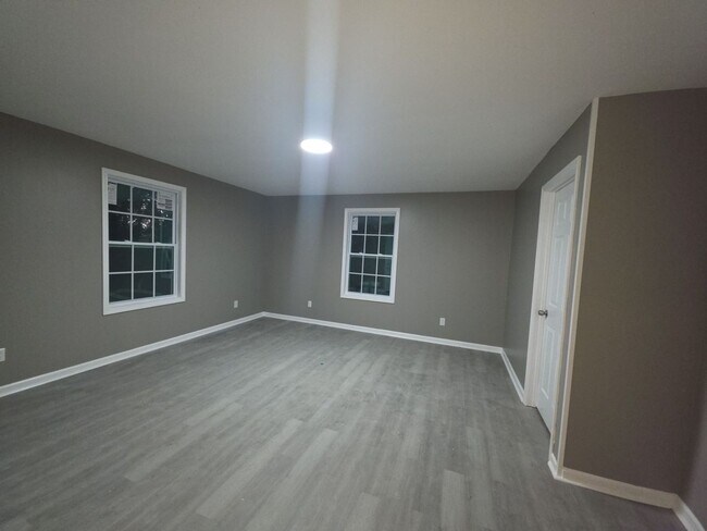 Foto del edificio - Spacious 3-Bedroom, 2-Bath House – Unfurnished