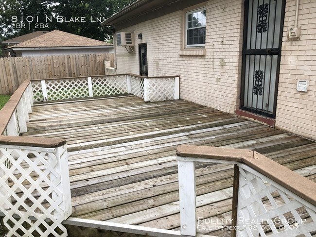 Building Photo - Pleasure Ridge Park 3BR Brick Ranch