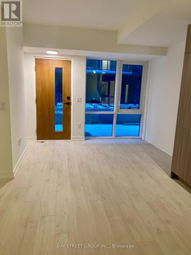 Building Photo - 73 Curlew Dr