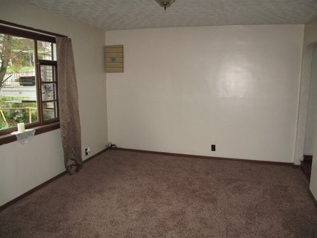 Foto del edificio - 220 Beallsville Rd