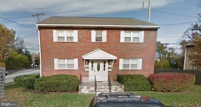 Building Photo - 1 E Rodgers St