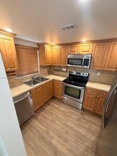 Building Photo - 7101 SW 113th Ct