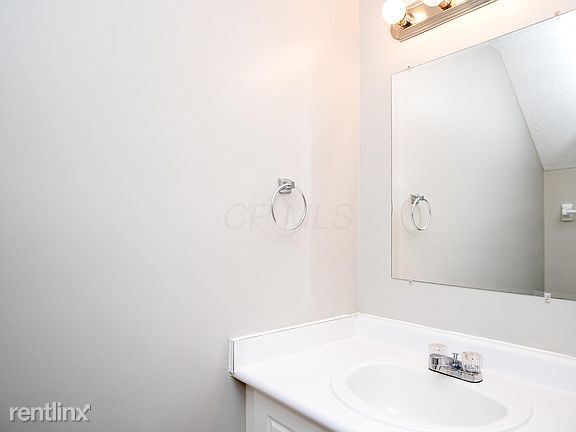 Building Photo - 2 br, 2 bath Condo - 6722 Hamler Dr