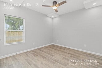 Building Photo - 103 Yosemite Dr