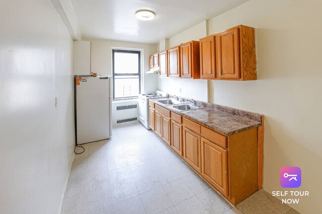 Foto del edificio - 4800 14th Ave