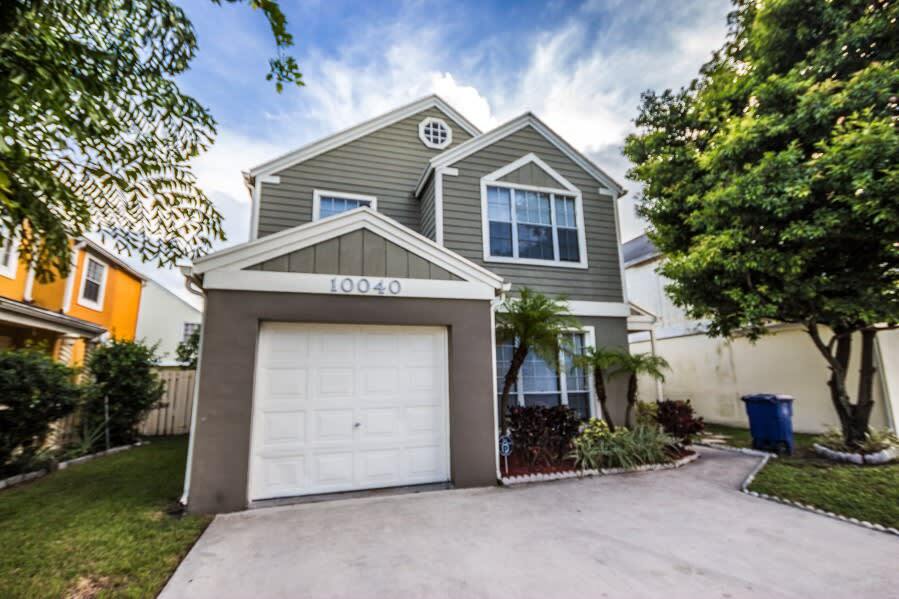 Primary Photo - 10040 Myrtle Ct