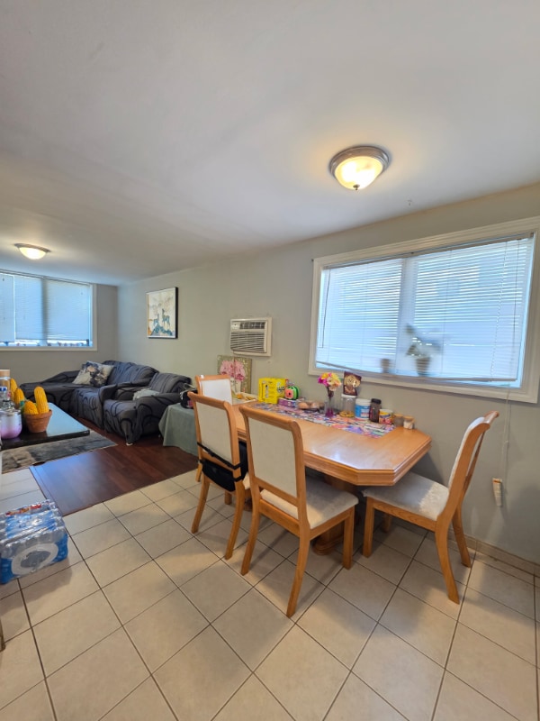 Foto del edificio - 4900 Knox Ave N