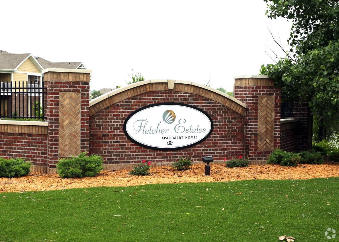Primary Photo - Fletcher Estates