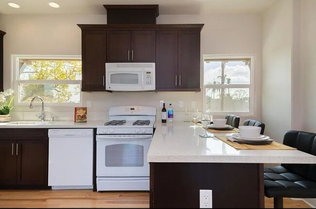 Foto del edificio - Canyon View Abode in Normal Heights