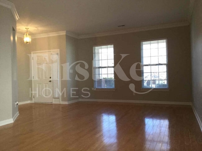 Foto del edificio - 1020 Brook Valley Run