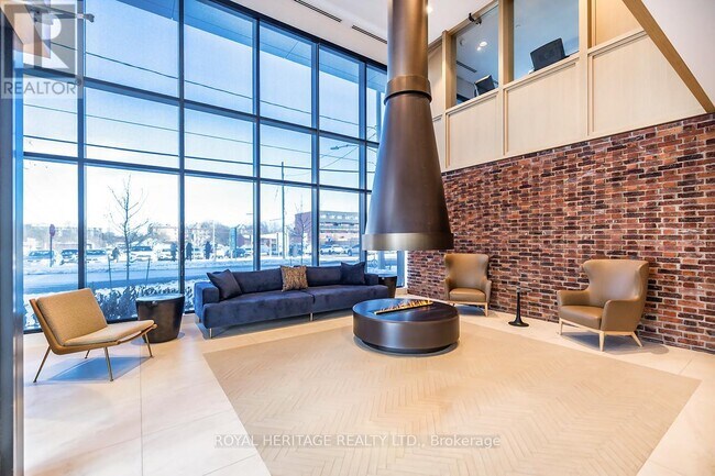 Photo du bâtiment - 201 Brock St S